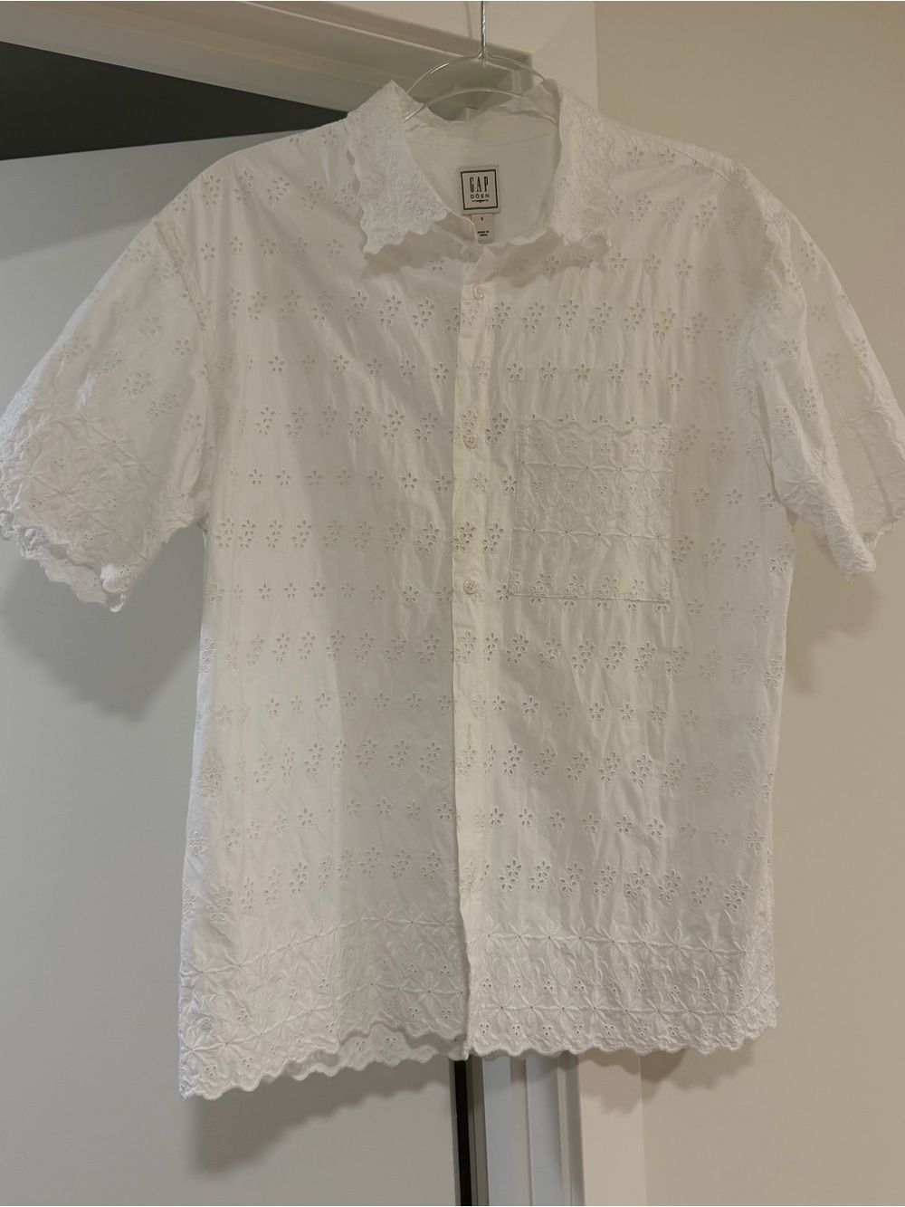 GAP x Doen White Eyelet Short Sleeve Button-Down Shirt